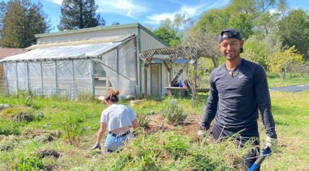 Santa Rosa Garden Club Recipient Edgar Munoz Corona