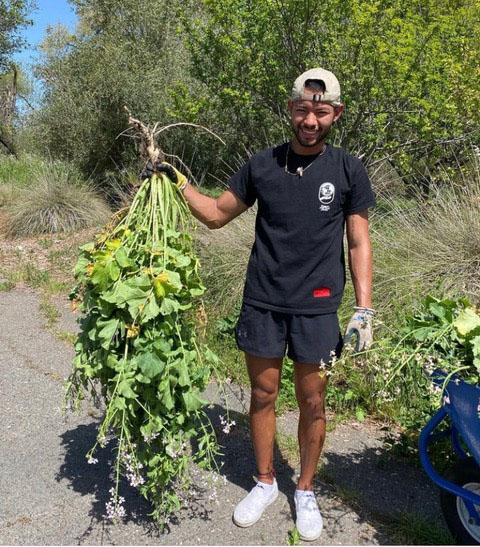 Santa Rosa Garden Club Recipient Edgar Munoz Corona